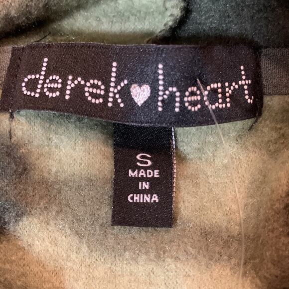 NWOT DEREK HEART Fleece Pullover in Green Camouflage Size Small - Picture 4 of 5